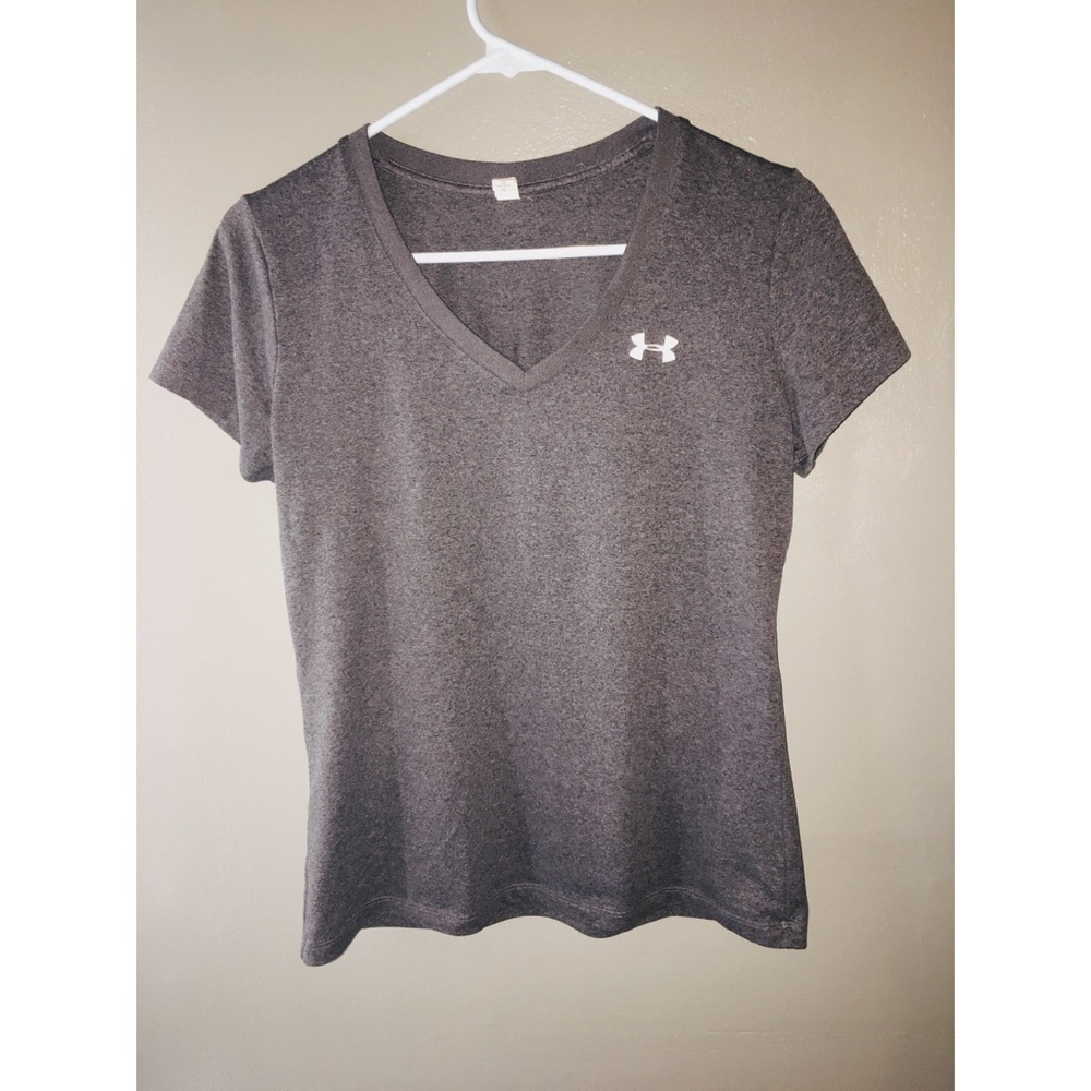 Under Armour Gray V-Neck Size Small